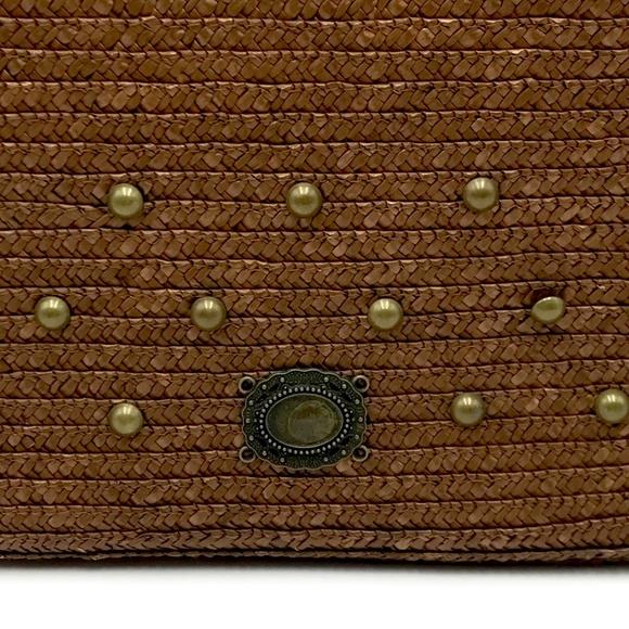 Super Cute Brown Straw Tote - Picture 2 of 5